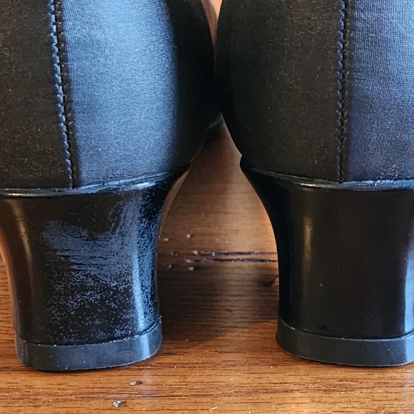 NWT Hush Puppies Sarah block heel pump Size 7.5 Color black - Picture 6 of 8